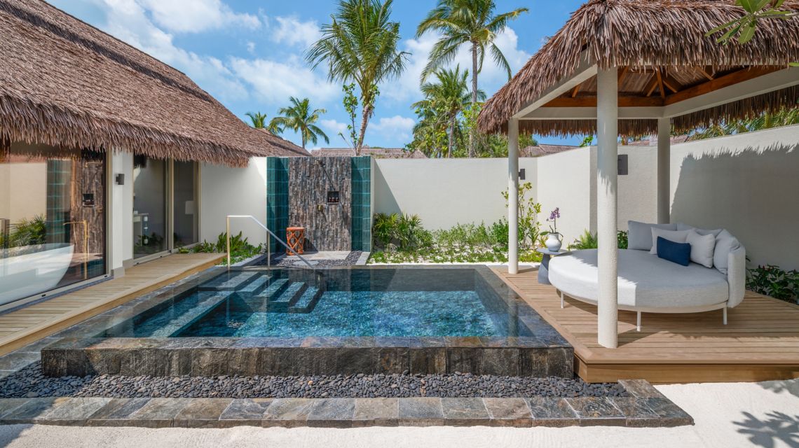 Family Beach Pool Villa